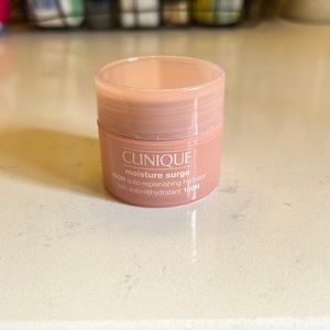 Clinique Moisture Surge